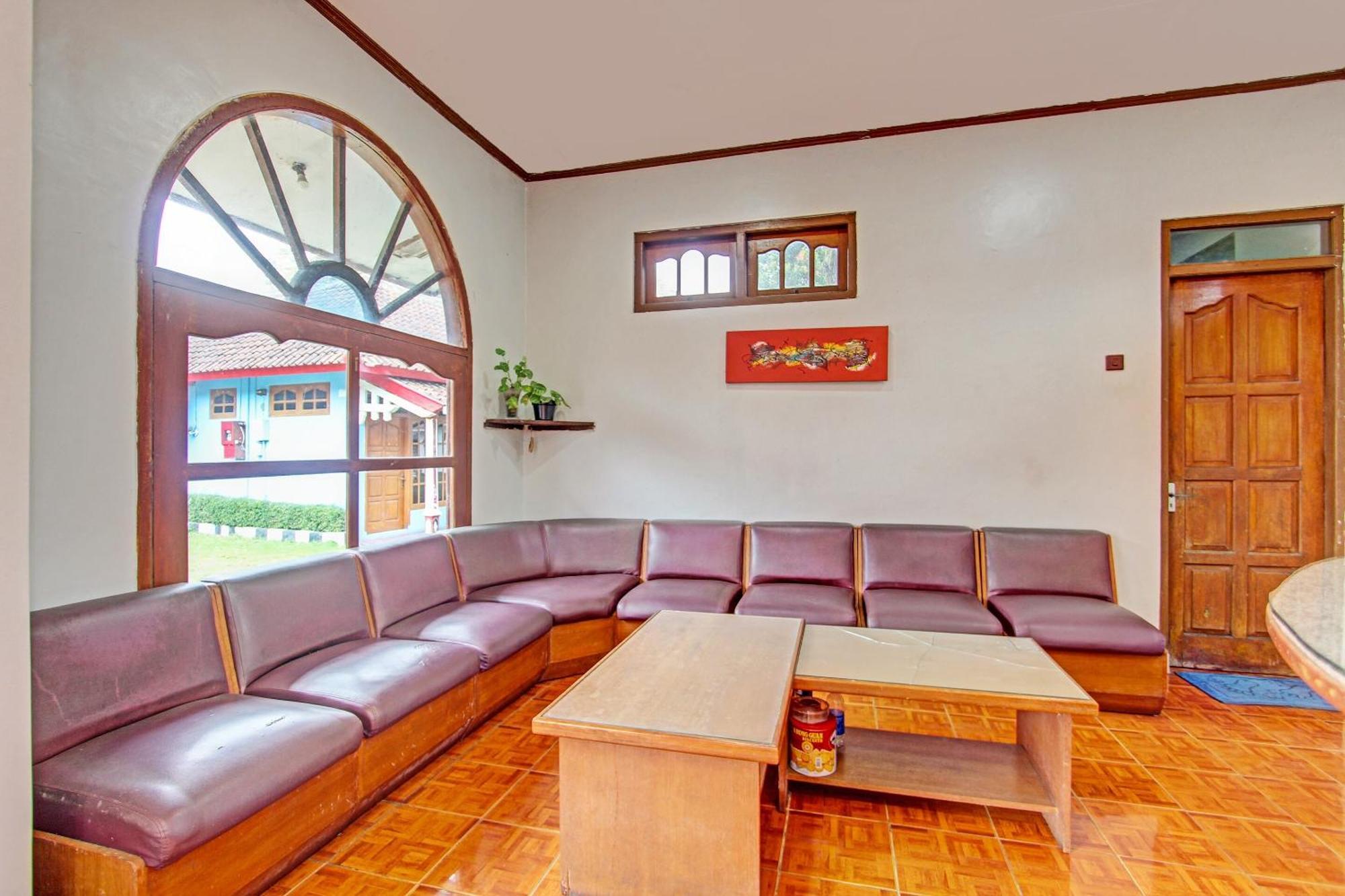 מלון סלטיגה Capital O 91644 Loka Hause מראה חיצוני תמונה