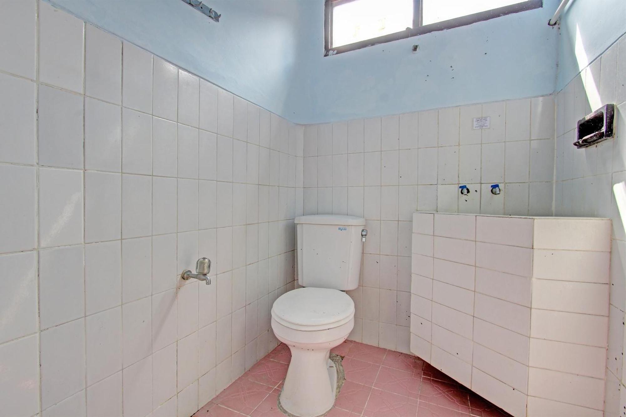 מלון סלטיגה Capital O 91644 Loka Hause מראה חיצוני תמונה